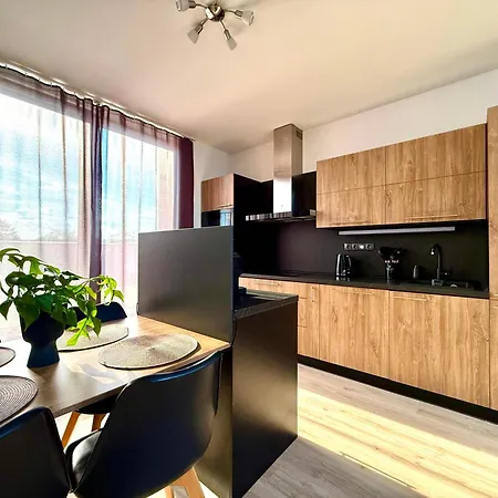 Apartment Panorama *